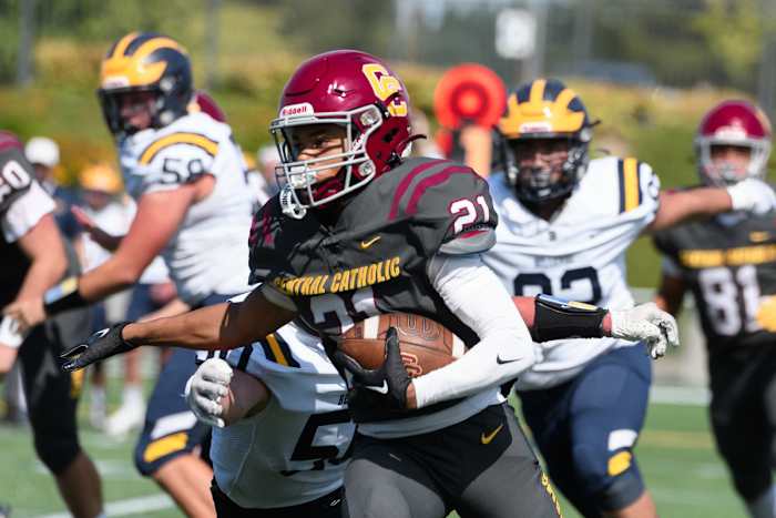Central Catholic Oregon vs Bellevue Washington football September 2 2023 Ken Waz 50